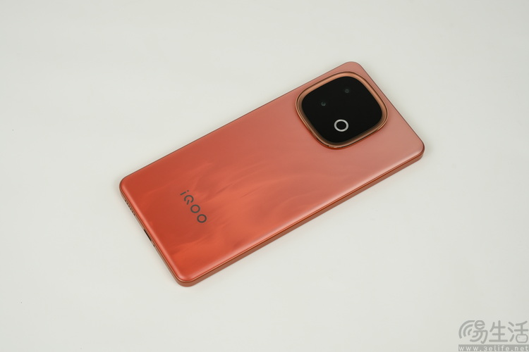iQOO Z10 Turbo Pro开售，最低仅1699.15元