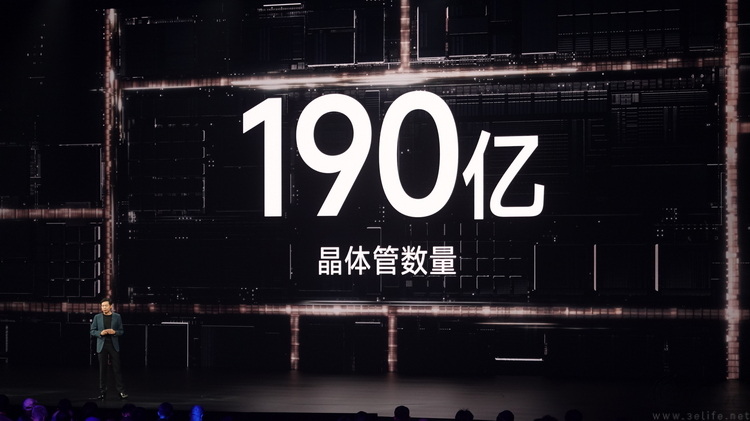 不止一颗自研芯片，小米15周年“低调发大招”