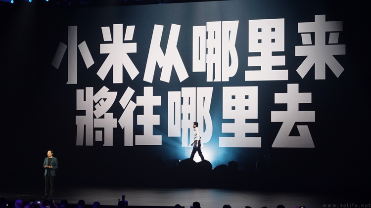 不止一颗自研芯片，小米15周年“低调发大招”