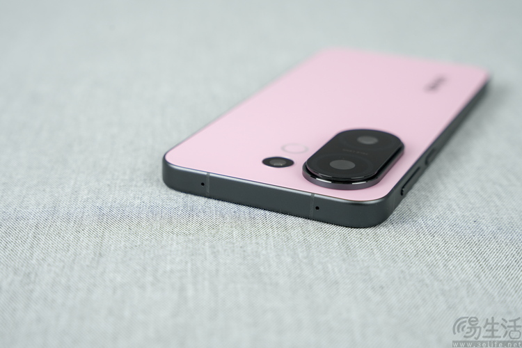 vivo S30系列首发评测：多彩、好玩，还特别能打
