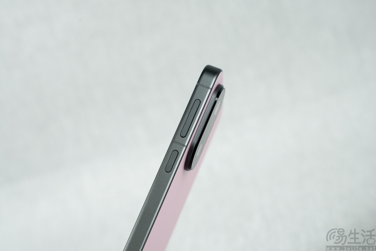vivo S30系列首发评测：多彩、好玩，还特别能打