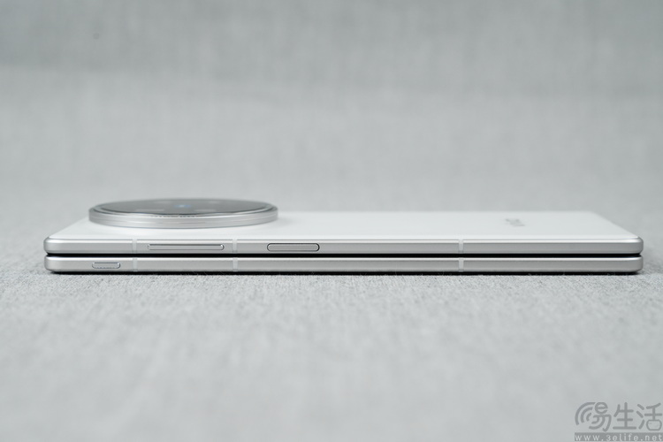 vivo X Fold 5评测：更薄、更亲民，但确实更强了