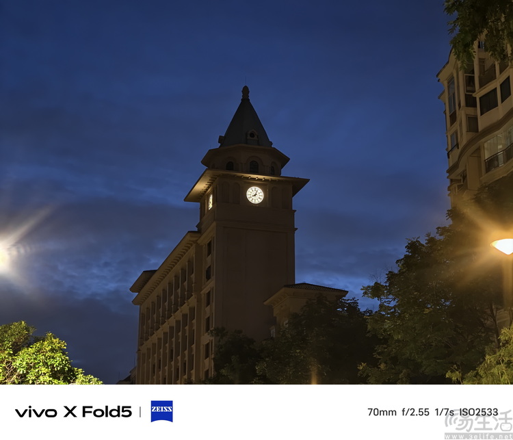 vivo X Fold 5评测：更薄、更亲民，但确实更强了