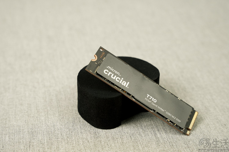 英睿达T710 PCIe5.0 SSD评测：