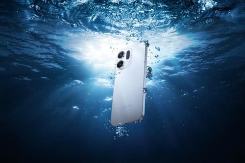全球首发双向温感变色工艺，OPPO Reno14发布全新日月光配色