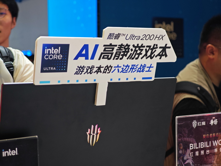 AI高静游戏本+全民电竞，英特尔高调走“群众路线”
