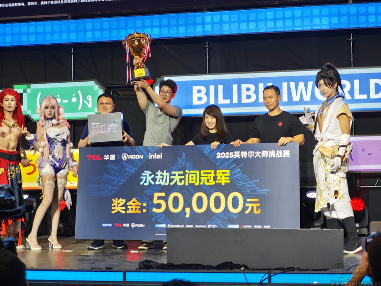 AI高静游戏本+全民电竞，英特尔高调走“群众路线”