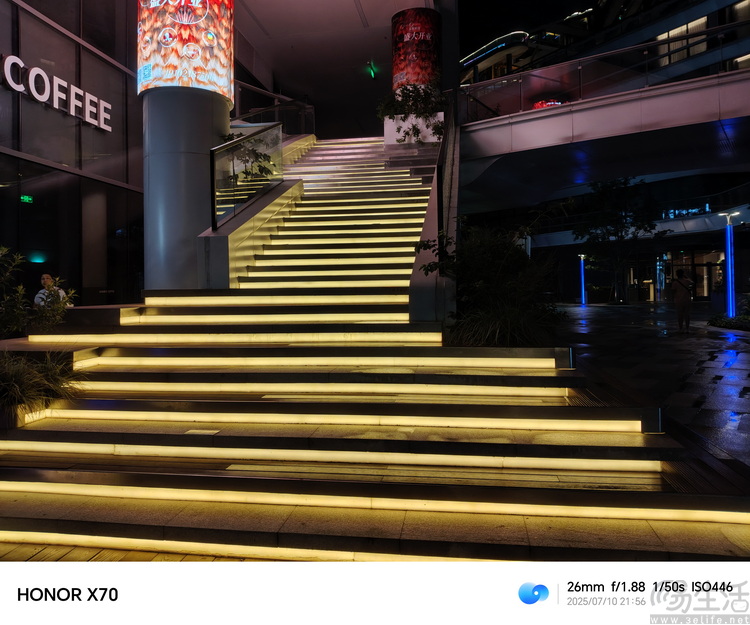 荣耀X70首测：大电池+超强三防，造就细分市场无敌表现