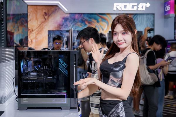 硬核狂欢！ROG高性能台式机燃爆BW 2025