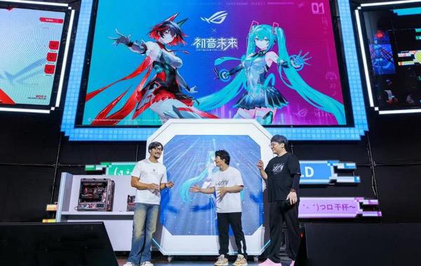BW2025信仰集结，ROG玩+乐园引爆次元狂欢