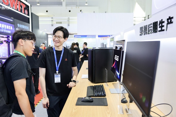 BIRTV2025，全能王牌华硕ProArt创梦Pro OLED专业显示器冠绝全场