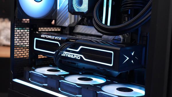 《解限机》评测，耕升RTX 5070 Ti炫光·超OC机甲对决