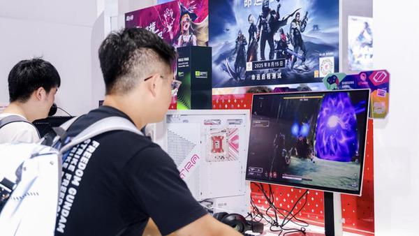 三星显示器参展ChinaJoy，联合TCL华星发布玄龙骑士电竞显示器新品