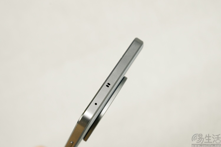 iQOO Z10 Turbo+首发评测：旗舰双芯邂逅超大电池