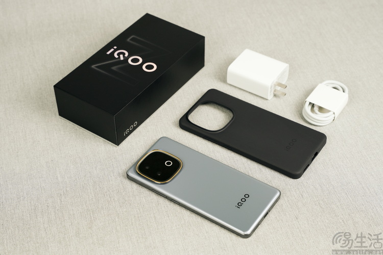 iQOO Z10 Turbo+首发评测：旗舰双芯邂逅超大电池