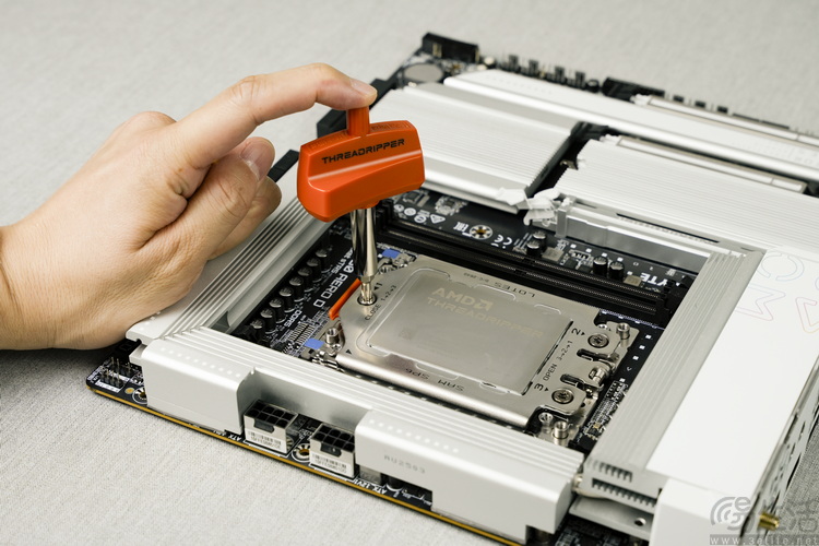 AMD锐龙线程撕裂者9980X评测：重新诠释“发烧级PC”