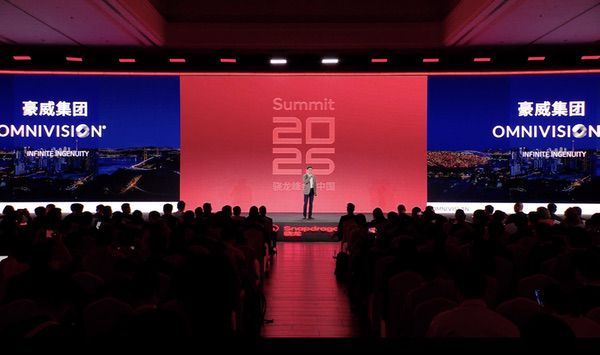 豪威集团携 TheiaCel技术亮相2025高通骁龙峰会