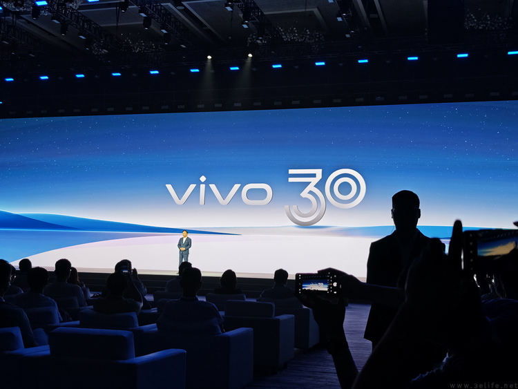 三十周岁的vivo，交出了更有人情味的“科技答卷”