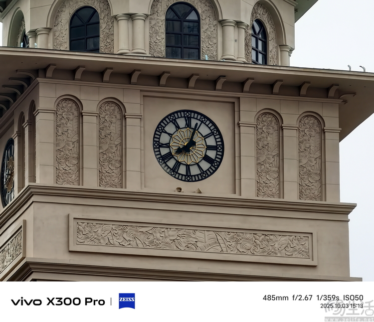vivo X300系列首测：大小双旗舰，游戏影像都能打