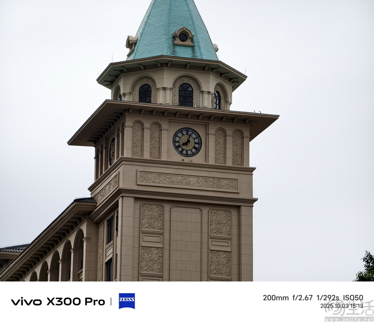 vivo X300系列首测：大小双旗舰，游戏影像都能打