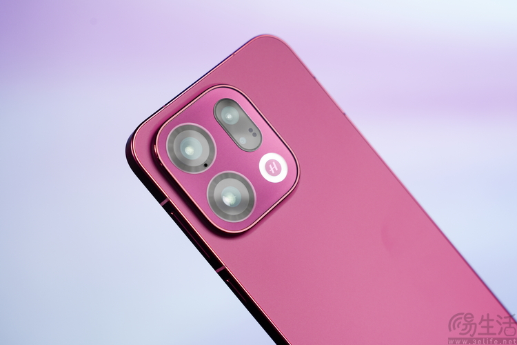 OPPO Find X9系列双机首测：不再摇摆，勇敢做自己