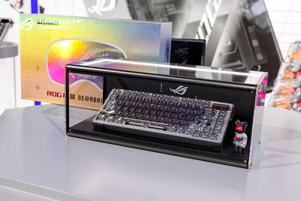ROG新品超玩会火热开启，高品质外设齐上阵！