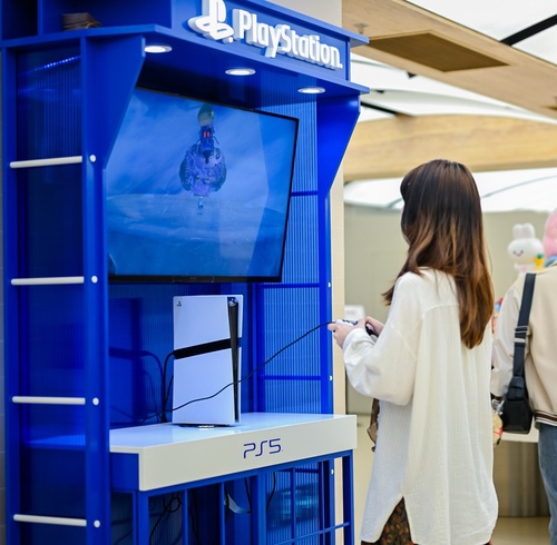 PlayStation®5 Pro国行版本预购开启，邀玩家线下“游戏沉浸之旅”