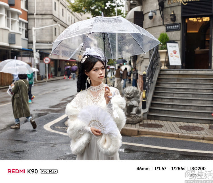 REDMI K90 Pro Max首测：更符合性能玩家喜好的“超大杯”