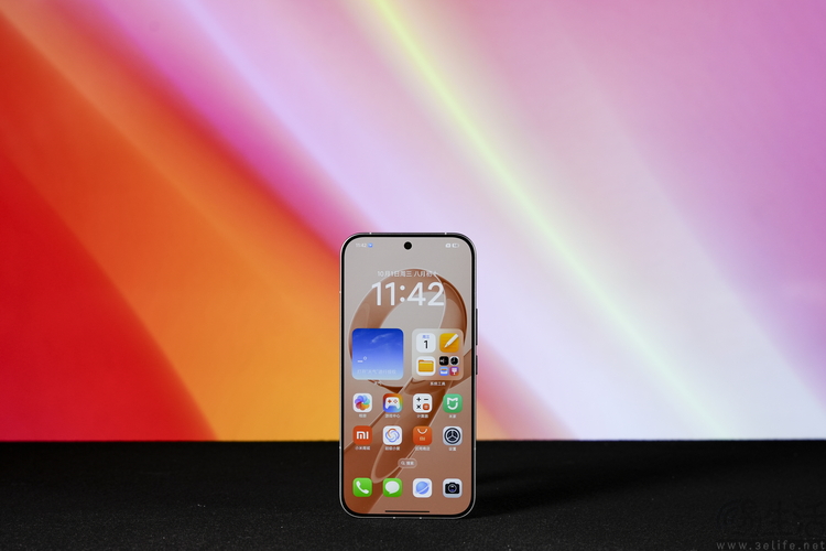 REDMI K90 Pro Max首测：更符合性能玩家喜好的“超大杯”