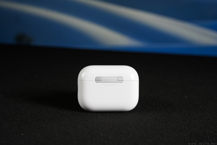 苹果AirPods Pro 3详测:佩戴更稳,降噪依然无敌 苹果AirPods Pro 3详测:佩戴更稳,降噪依然无敌