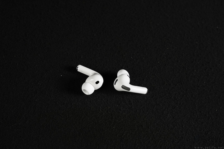 苹果AirPods Pro 3详测:佩戴更稳,降噪依然无敌 苹果AirPods Pro 3详测:佩戴更稳,降噪依然无敌
