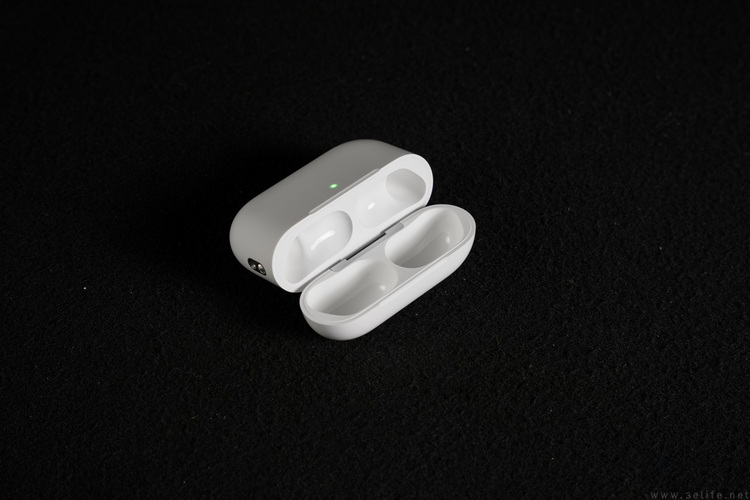 苹果AirPods Pro 3详测:佩戴更稳,降噪依然无敌 苹果AirPods Pro 3详测:佩戴更稳,降噪依然无敌