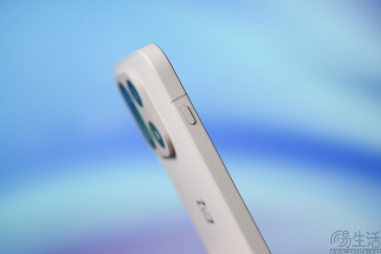 一加15首测:梦回“老一加”,注定将成为一代经典 一加15首测:梦回“老一加”,注定将成为一代经典