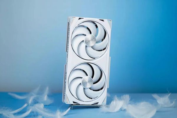 《吸血鬼:避世血族2》上线!耕升RTX 5060踏雪OC黑暗探险 《吸血鬼:避世血族2》上线!耕升RTX 5060踏雪OC黑暗探险