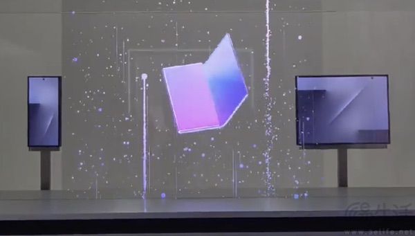 三星公开展示三折叠新机,有望即将正式发布 三星公开展示三折叠新机,有望即将正式发布