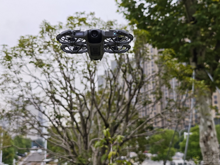 DJI Neo 2首发评测:尽在“掌”握的飞行摄影师 DJI Neo 2首发评测:尽在“掌”握的飞行摄影师