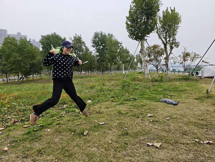 DJI Neo 2首发评测：尽在“掌”握的飞行摄影师