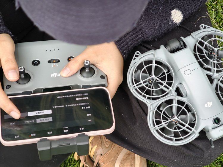 DJI Neo 2首发评测：尽在“掌”握的飞行摄影师