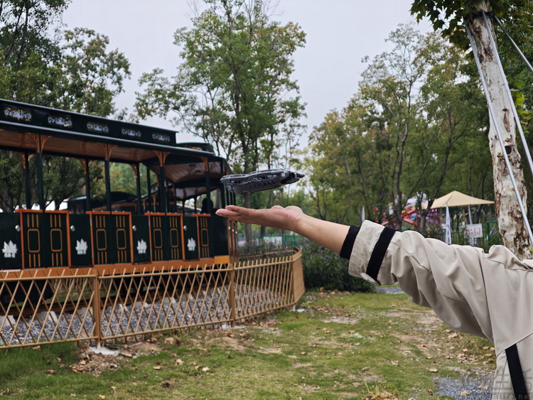 DJI Neo 2首发评测:尽在“掌”握的飞行摄影师 DJI Neo 2首发评测:尽在“掌”握的飞行摄影师