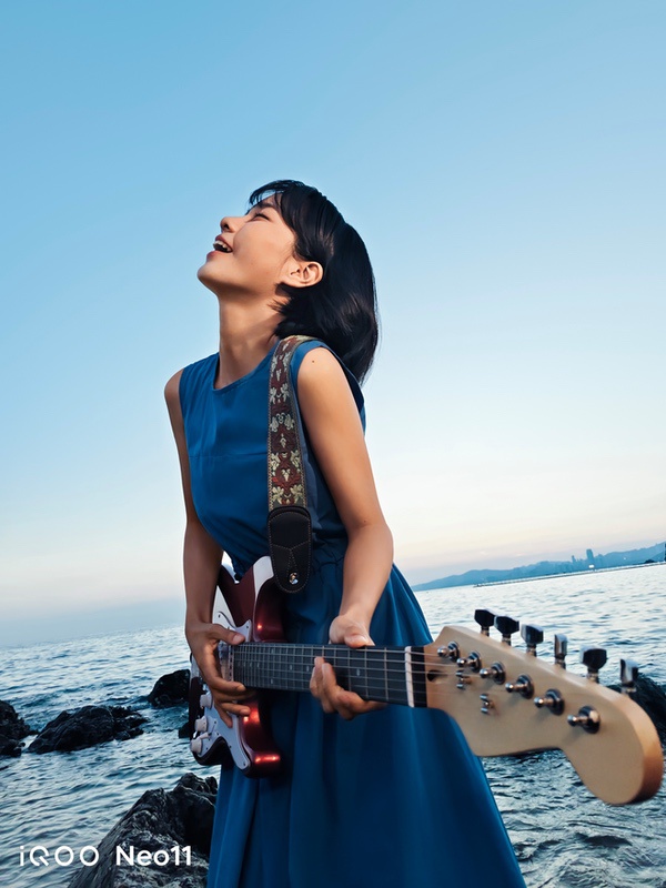 2K LTPO旗舰屏游戏神机 iQOO Neo11到手2599元起 2K LTPO旗舰屏游戏神机 iQOO Neo11到手2599元起