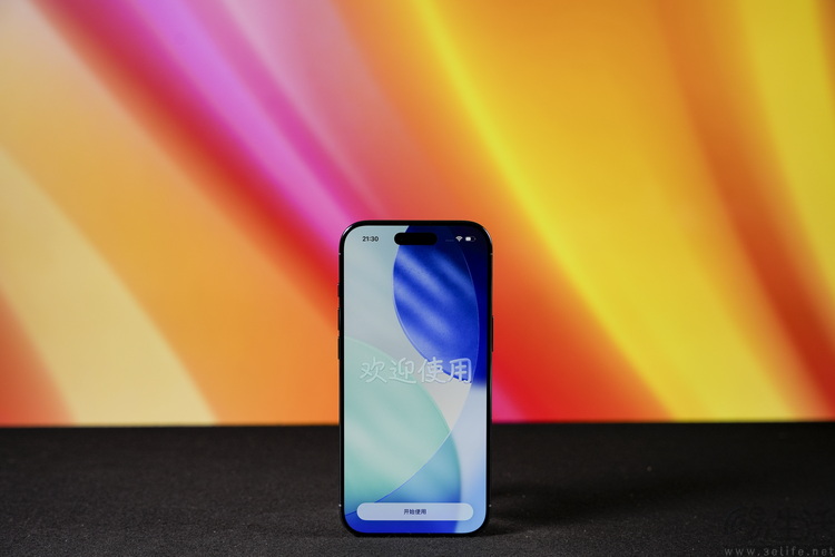 测完iPhone Air，终于知道它为啥“对手”很少了