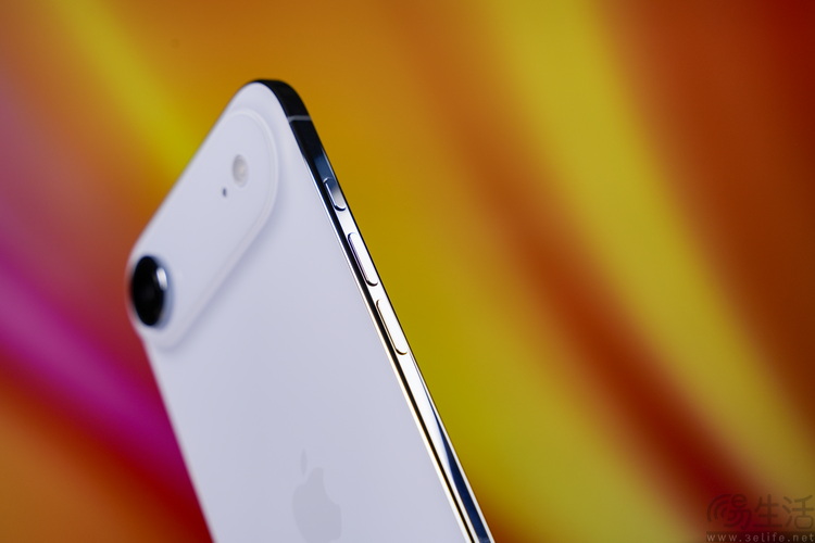 测完iPhone Air,终于知道它为啥“对手”很少了 测完iPhone Air,终于知道它为啥“对手”很少了