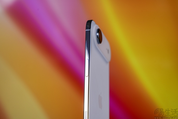 测完iPhone Air,终于知道它为啥“对手”很少了 测完iPhone Air,终于知道它为啥“对手”很少了