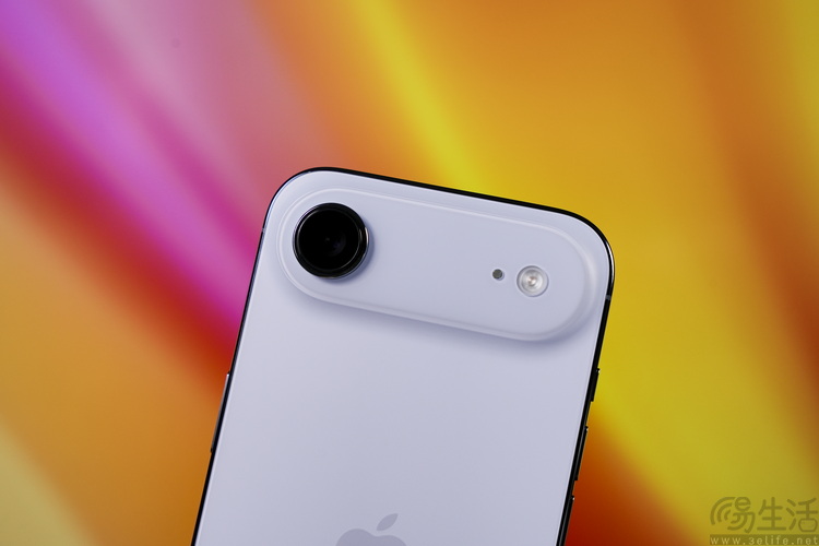 测完iPhone Air,终于知道它为啥“对手”很少了 测完iPhone Air,终于知道它为啥“对手”很少了