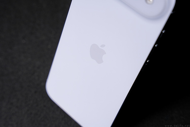 测完iPhone Air,终于知道它为啥“对手”很少了 测完iPhone Air,终于知道它为啥“对手”很少了