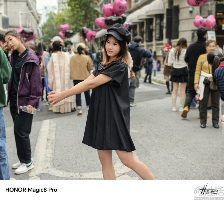 荣耀Magic 8 Pro专测:“转型”的诚意,究竟足不足 荣耀Magic 8 Pro专测:“转型”的诚意,究竟足不足