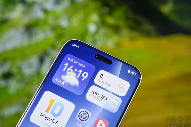 荣耀Magic 8 Pro专测:“转型”的诚意,究竟足不足 荣耀Magic 8 Pro专测:“转型”的诚意,究竟足不足