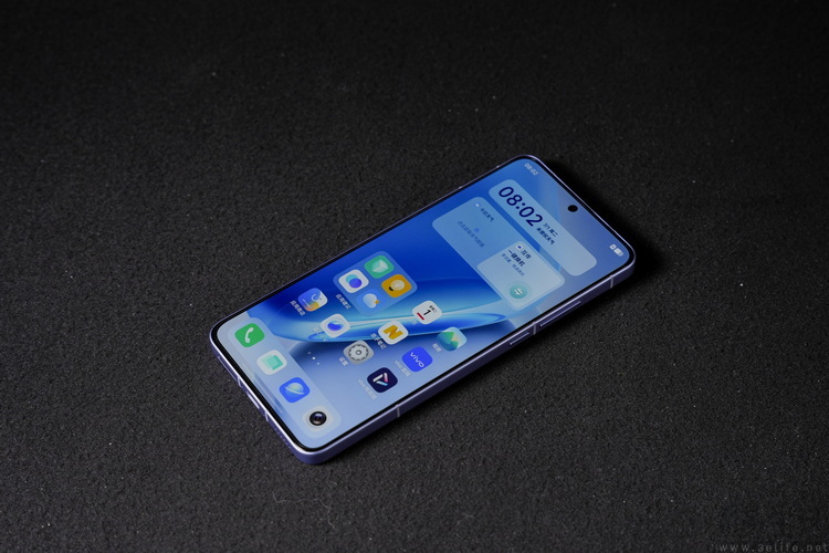 “旗舰手机”的泛滥，可能是目前行业的一大问题