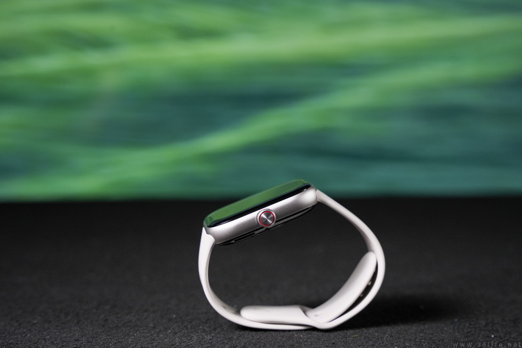 iQOO Watch GT2评测：只卖手环价的大屏手表