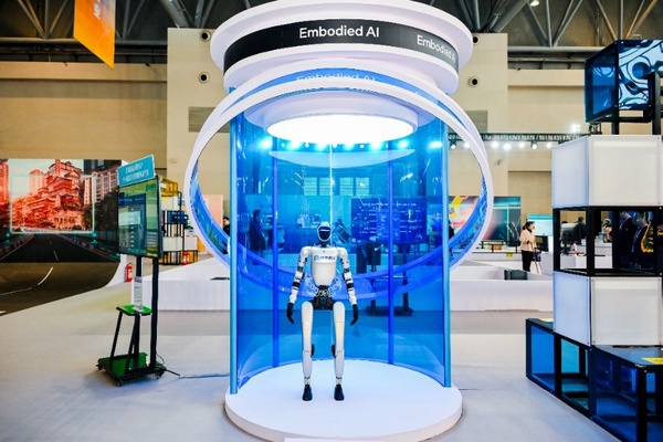 英特尔举办行业解决方案大会，共同打造机器人“芯”动脉